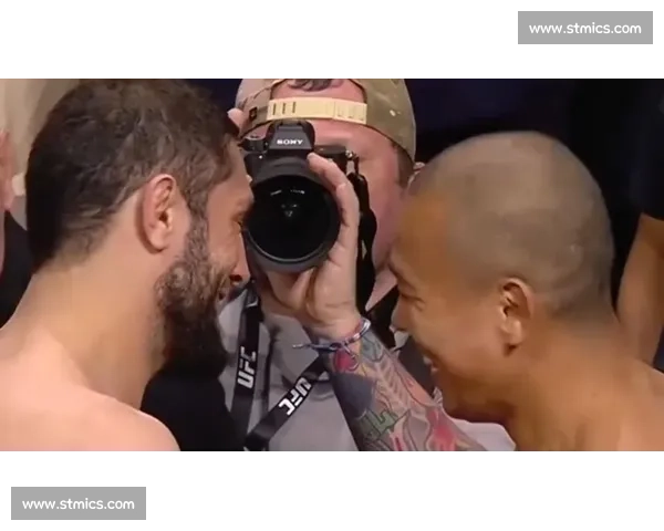 30-27 横扫！伊克拉姆一致判定擒朴俊勇